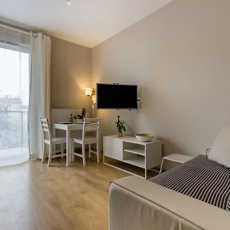 Apartamento Okrzei 18 - By Homeprime Varsóvia